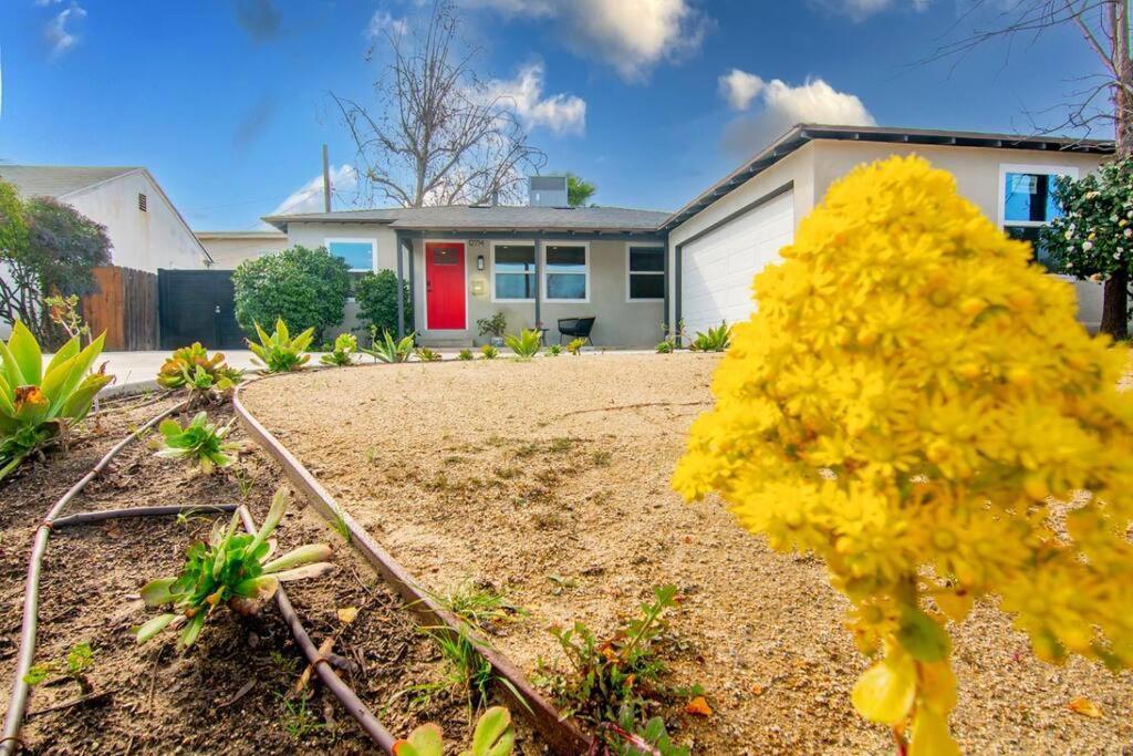 Beautiful 3 Bed 1 Bath Designer Home + Hot Tub Los Ángeles Exterior foto