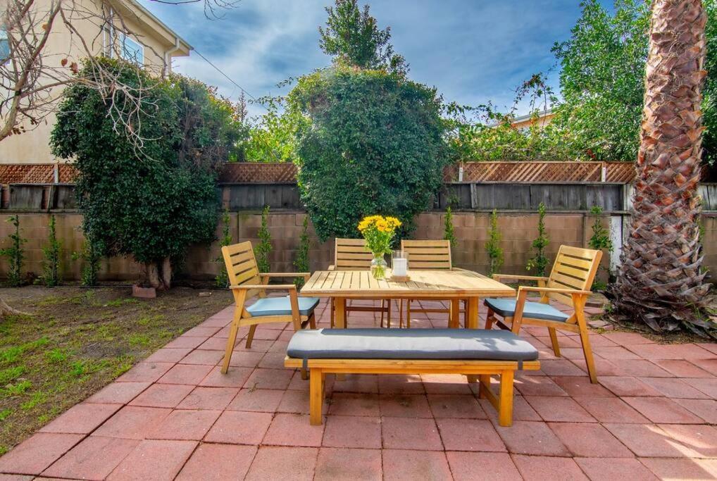 Beautiful 3 Bed 1 Bath Designer Home + Hot Tub Los Ángeles Exterior foto